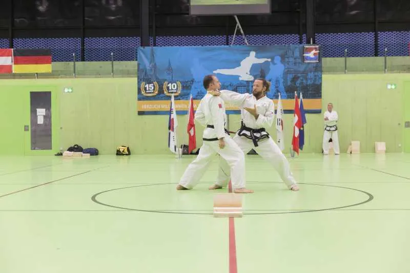 Taekwon-Do Schule Salzburg beim Turnier- und Gala-Wochenende in Zürich