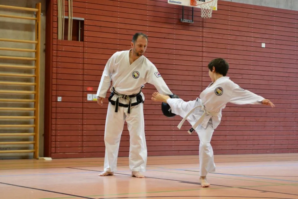 Taekwon-Do Schüler bei der Gürtelprüfung in Bad Reichenhall