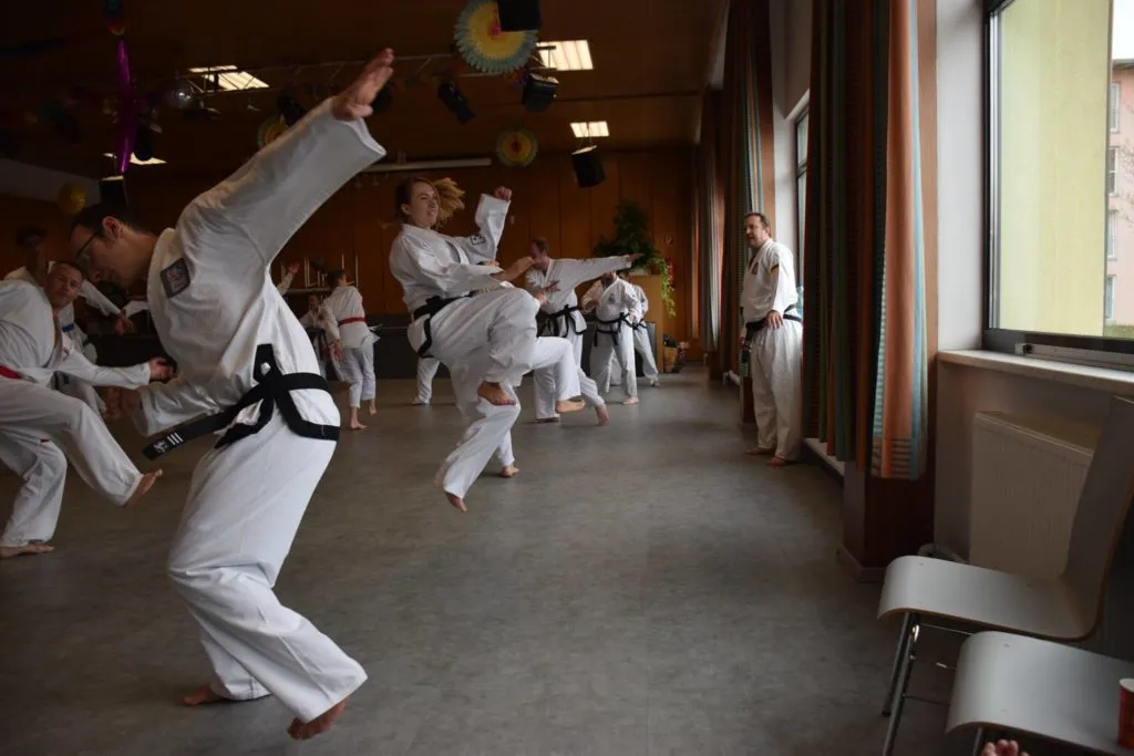 Frühjahrslehrgang in Salzburg-Itzling in der großen Taekwon-Do-Trainingshalle