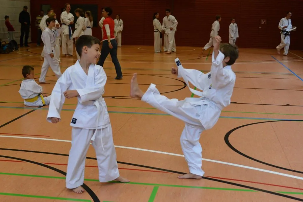 Taekwon-Do Schüler bei der Gürtelprüfung in Bad Reichenhall