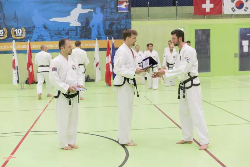 Taekwon-Do Schule Salzburg beim Turnier- und Gala-Wochenende in Zürich