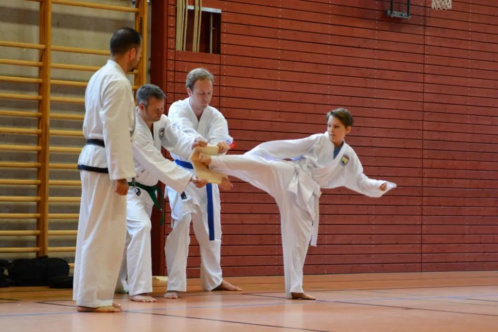 Taekwon-Do Schüler bei der Gürtelprüfung in Bad Reichenhall