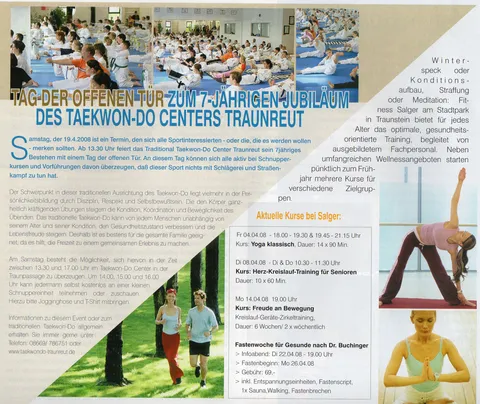 Magazinseite BIZZ April 2008: Drei Fotos einer voll besetzten Trainingshalle mit Dehnübungen beim Lehrgang – Tag der offenen Tür zum 7-jährigen Jubiläum des Taekwon-Do Centers Traunreut