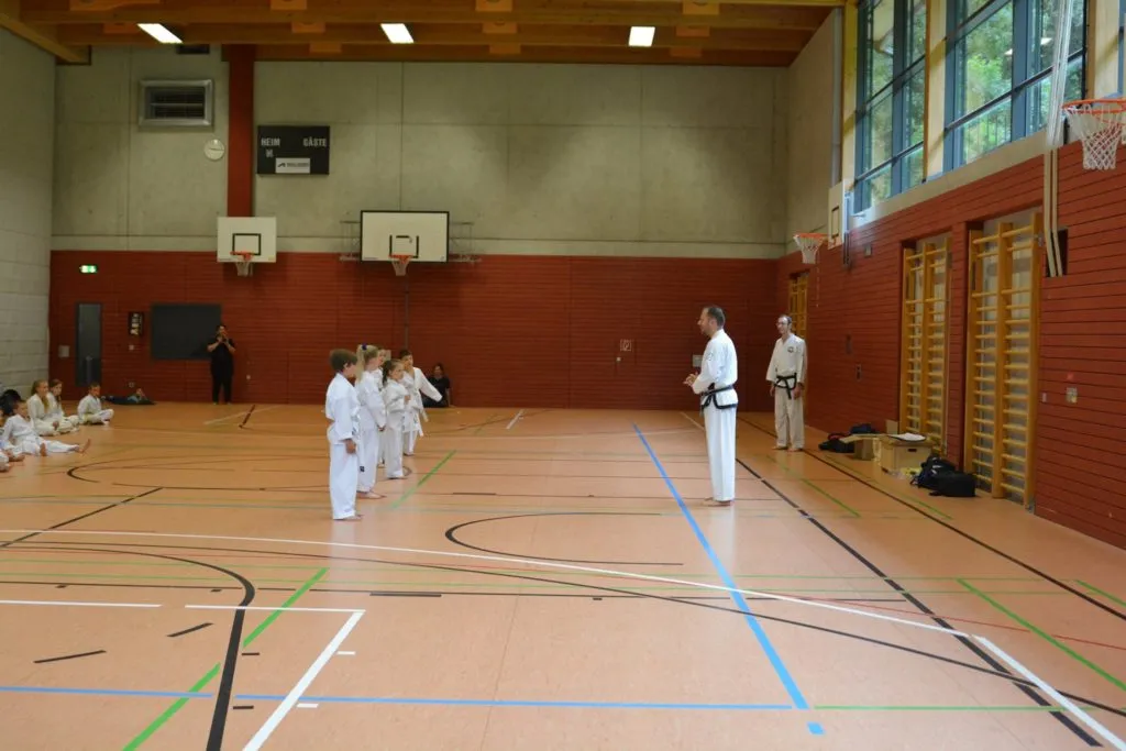 Taekwon-Do Schüler bei der Gürtelprüfung in Bad Reichenhall
