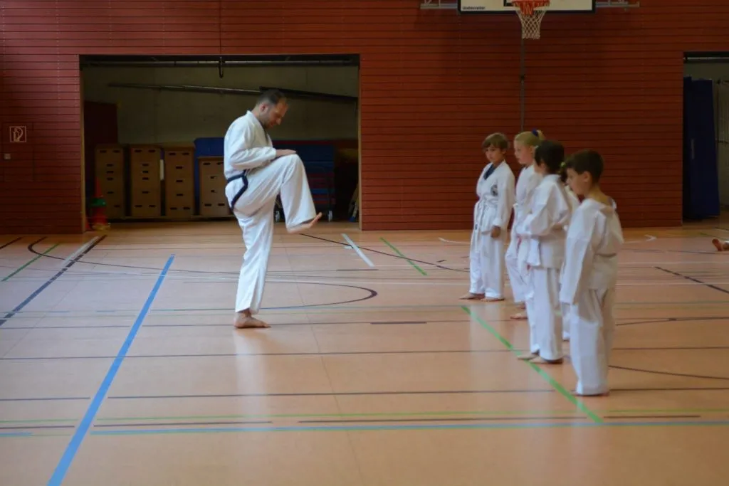 Taekwon-Do Schüler bei der Gürtelprüfung in Bad Reichenhall